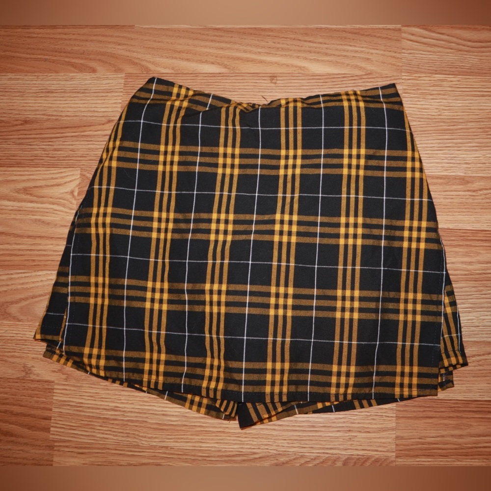 School Uniform Girls Plaid A-line Skort above the Knee SIZE JR 7